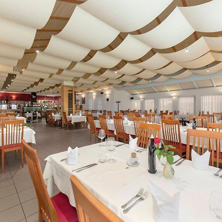 Restaurant Bric Dekani Zewnętrze zdjęcie